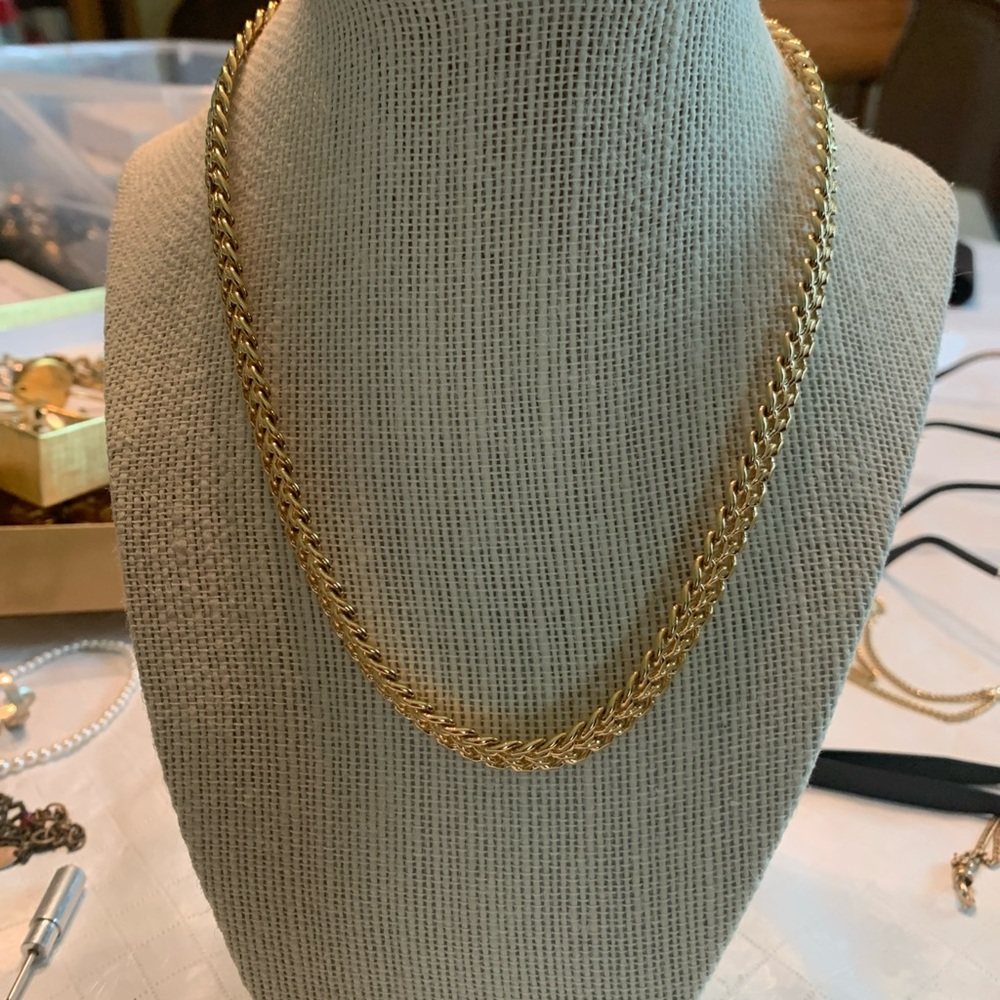 Vintage Monet Gold Tone Necklace